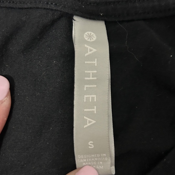 Women's Athleta Black "Unstoppable" 3/4 Crop Tee - SMALL - Picture 5 of 5